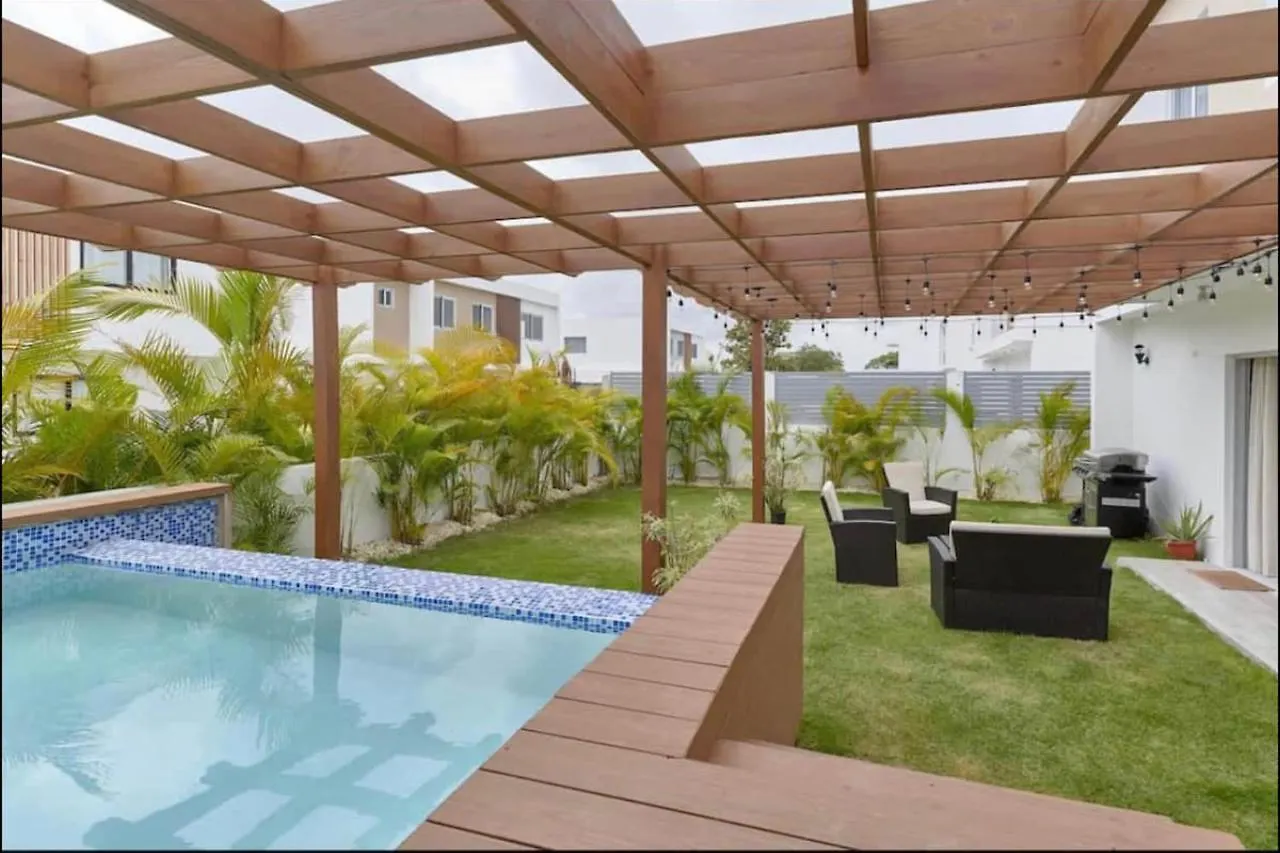 Villa Adosada Con Piscina Privada Punta Cana República Dominicana